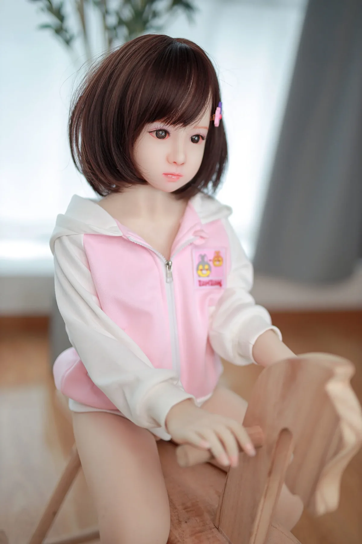 125cm / 4ft1 Short Hair Flat Chested Mini Sex Doll – Lavina - Image 4
