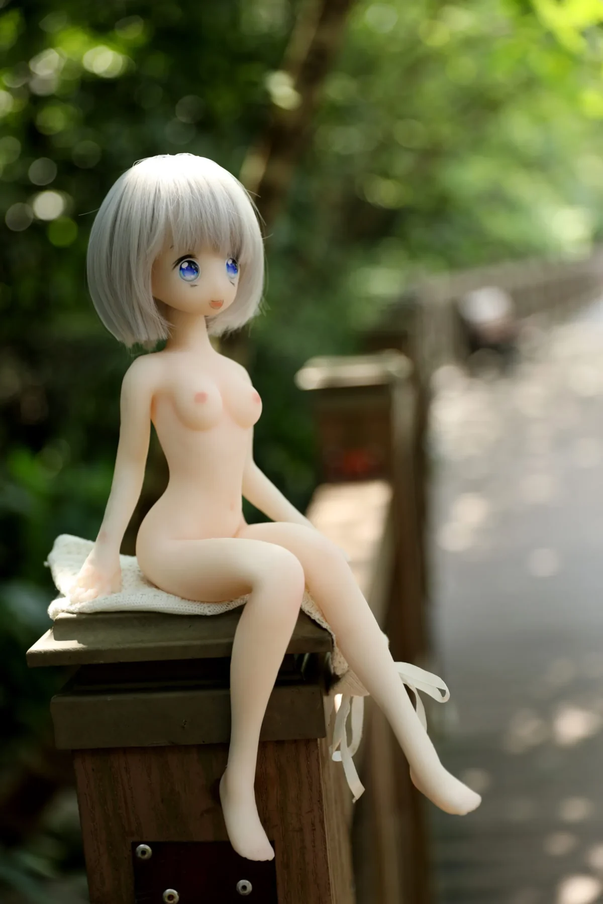 40cm 1ft3 Short Hair TPE Tiny Sex Doll – Monica