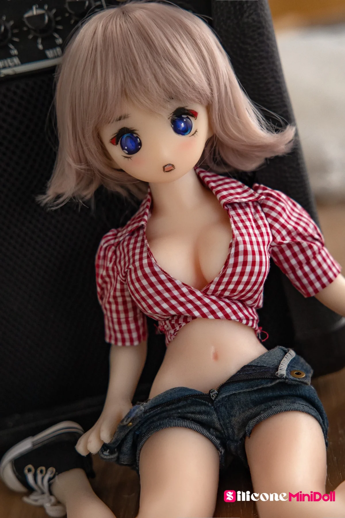 40cm Big Breast Anime Tiny Sex Doll – Delores