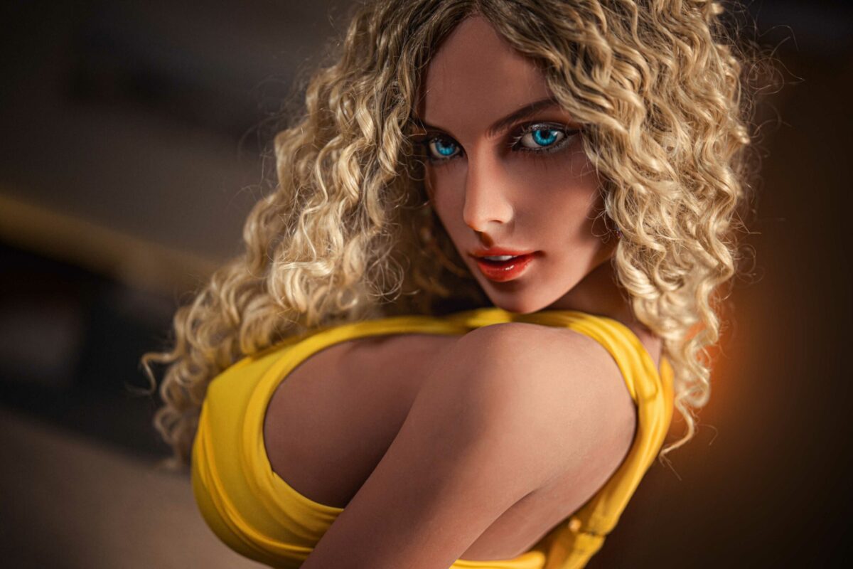 128cm / 4ft2 Blonde Hair BBW Mini Sex Doll – Abigail - Image 8
