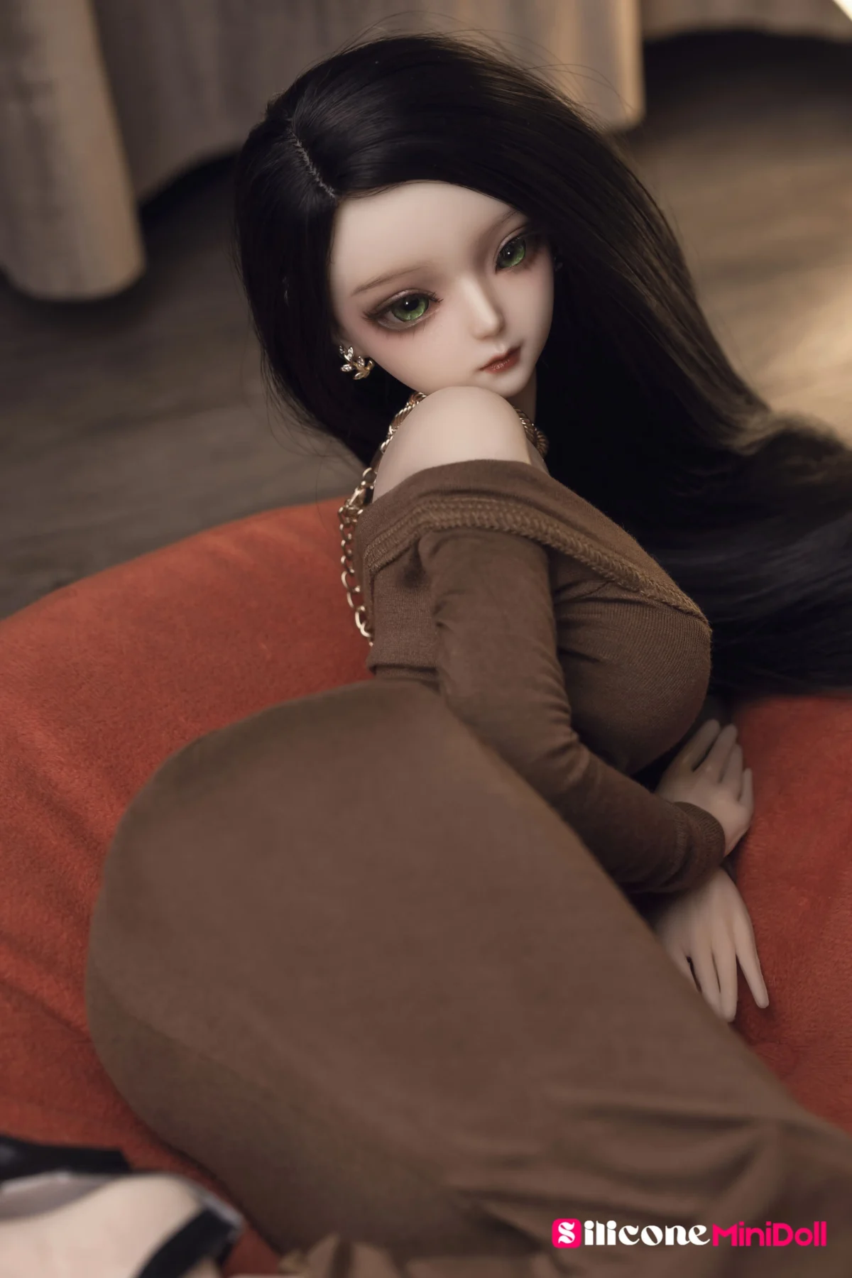 60cm 1ft11 Lifelike Silicone Tiny Sex Doll – Sherry