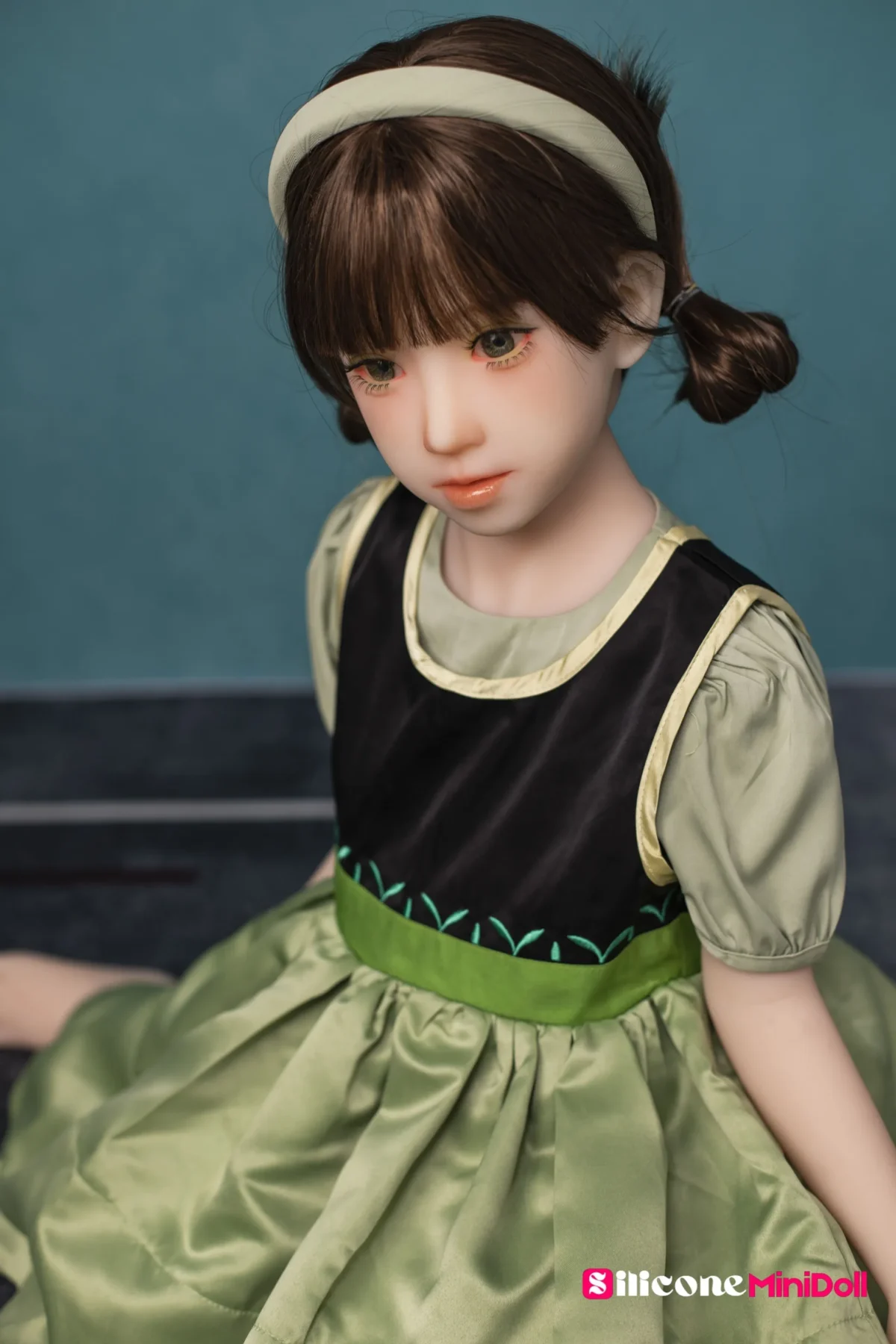 120cm 3ft11 Flat Chested Petite Sex Doll – Lily