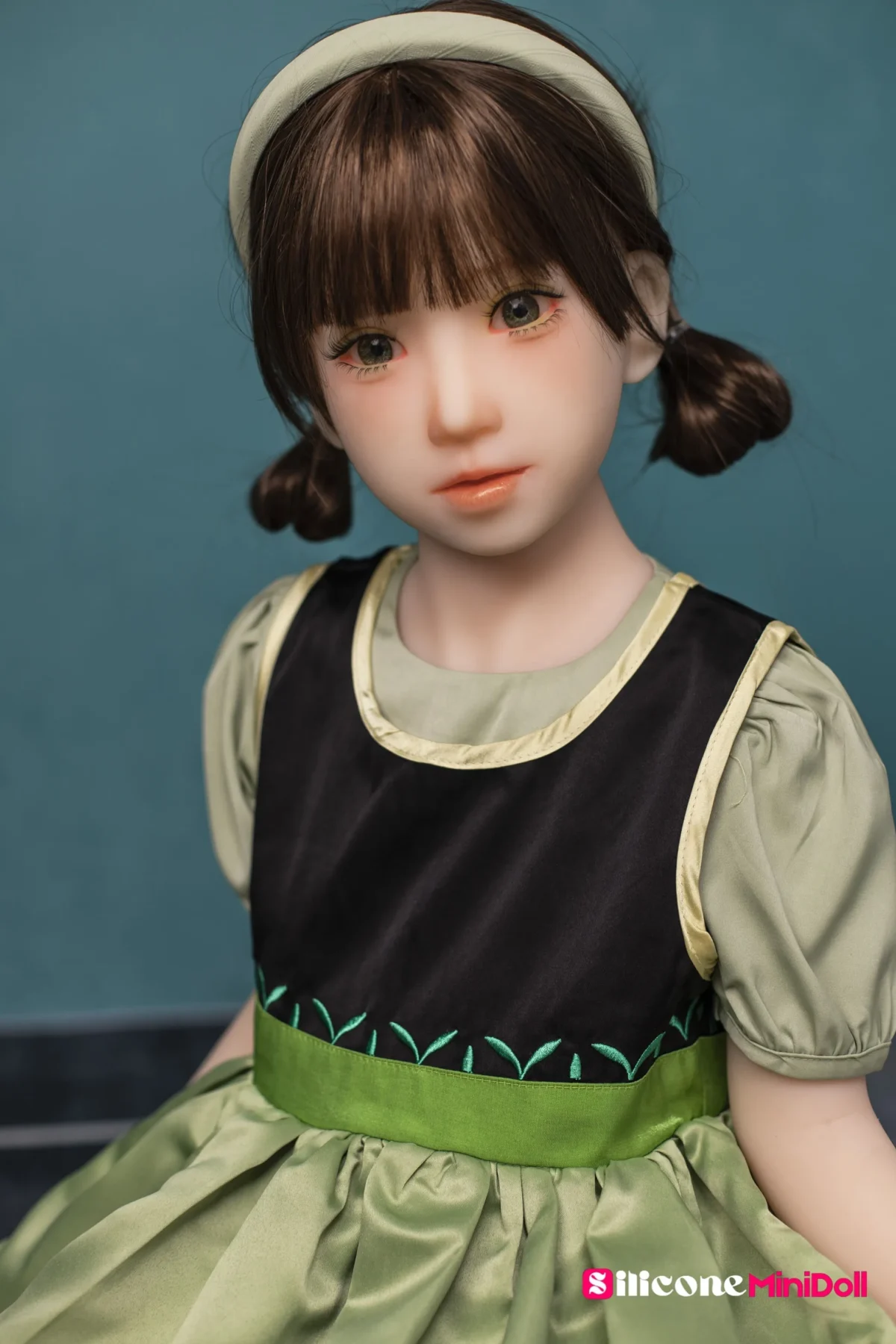 120cm 3ft11 Flat Chested Petite Sex Doll – Lily