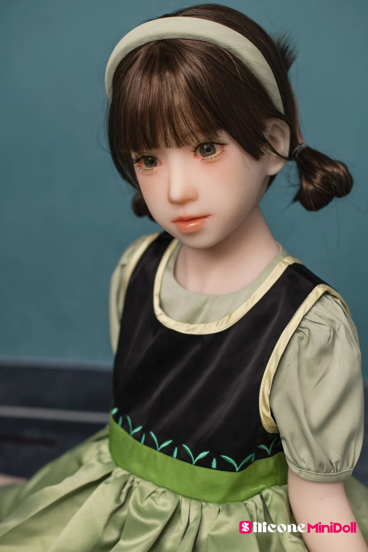 120cm 3ft11 Flat Chested Petite Sex Doll – Lily