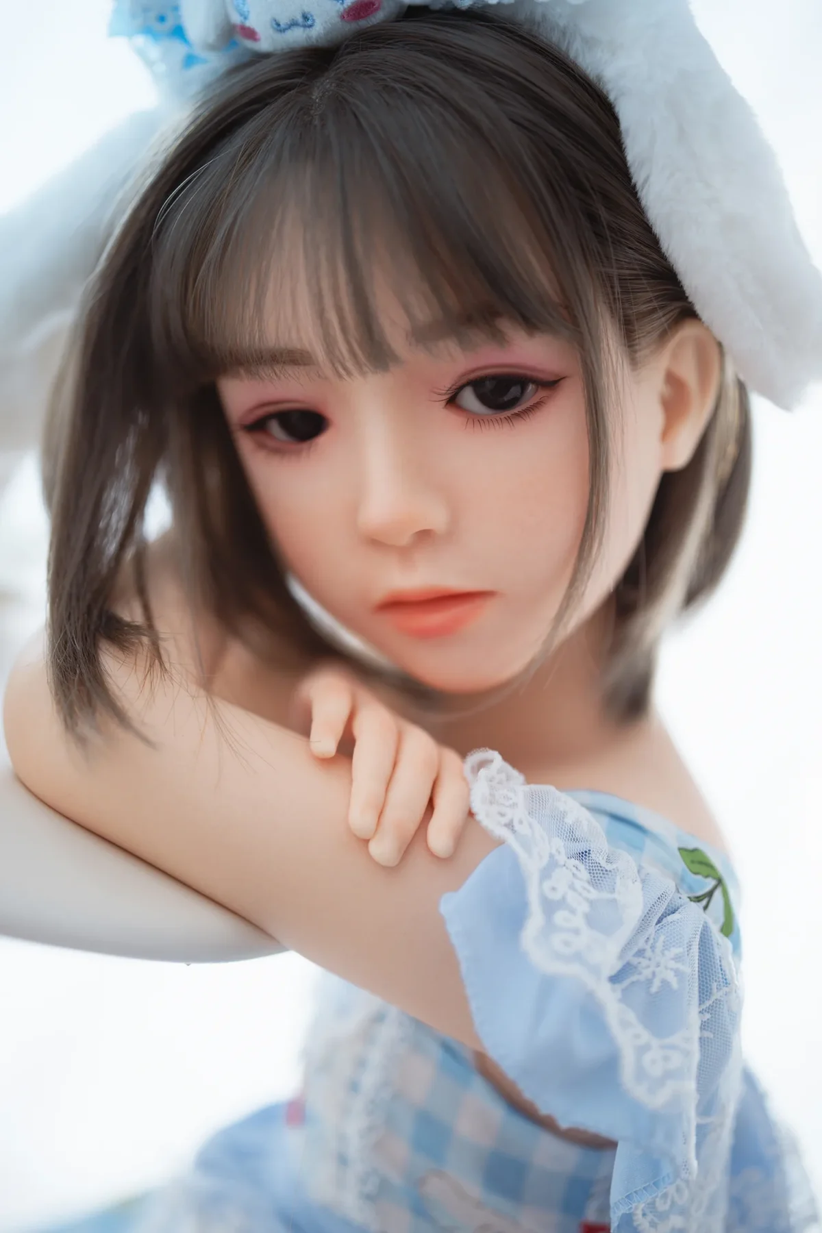 100cm / 3ft3 Flat Chested Silicone Mini Sex Doll – Noelle - Image 10